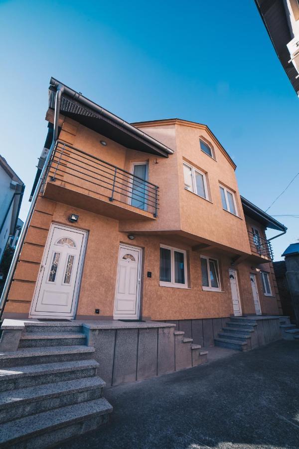 Boutique Luxury Apartments Kragujevac Dış mekan fotoğraf